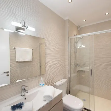 Vakantiehuis Waves Apartments: Two Beachfront