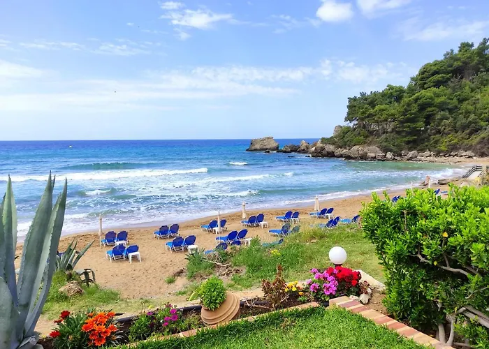 Nyaraló Waves Apartments: Two Beachfront